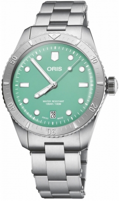Buy this new Oris Divers Sixty Five 38mm 01 733 7771 4057-07 8 19 18 midsize watch for the discount price of £1,743.00. UK Retailer.
