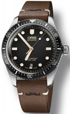 Buy this new Oris Divers Sixty-Five 40mm 01 733 7707 4084-Set LS mens watch for the discount price of £1,360.00. UK Retailer.