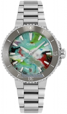 Buy this new Oris Aquis Date 36.5mm 01 733 7770 4150-Set midsize watch for the discount price of £1,760.00. UK Retailer.