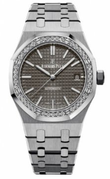 Buy this new Audemars Piguet Royal Oak Automatic 37mm 15451st.zz.1256st.02 ladies watch for the discount price of £0.00. UK Retailer.