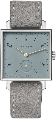 Buy this new Nomos Glashutte Tetra 29.5mm Square 447 ladies watch for the discount price of £1,674.00. UK Retailer.