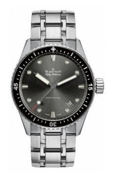 Buy this new Blancpain Fifty Fathoms Bathyscaphe Automatic 43mm 5000-1110-70b mens watch for the discount price of £12,144.00. UK Retailer.