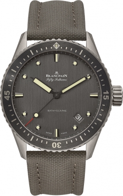 Buy this new Blancpain Fifty Fathoms Bathyscaphe Automatic 43mm 5000-1210-g52a mens watch for the discount price of £10,208.00. UK Retailer.