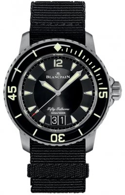 Buy this new Blancpain Fifty Fathoms Grande Date 45mm 5050-12b30-naba mens watch for the discount price of £15,488.00. UK Retailer.