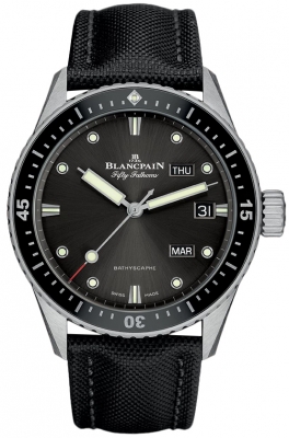 Buy this new Blancpain Fifty Fathoms Bathyscaphe Annual Calendar 43mm 5071-1110-b52a mens watch for the discount price of £23,056.00. UK Retailer.
