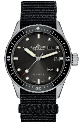 Buy this new Blancpain Fifty Fathoms Bathyscaphe Annual Calendar 43mm 5071-1110-naba mens watch for the discount price of £23,056.00. UK Retailer.