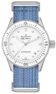 Buy this new Blancpain Fifty Fathoms Bathyscaphe Automatic 38mm 5100-1127-naja ladies watch for the discount price of £8,550.00. UK Retailer.