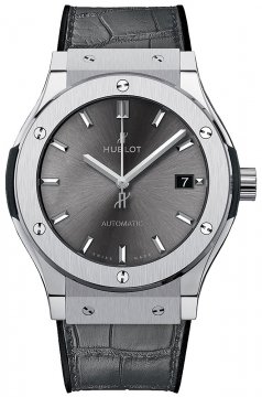 Buy this new Hublot Classic Fusion Automatic 38mm 565.nx.7071.lr midsize watch for the discount price of £5,670.00. UK Retailer.