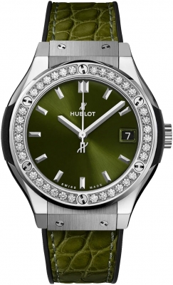 Hublot Classic Fusion Quartz 33mm 581.NX.8970.LR.1104 watch