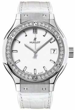Hublot Classic Fusion Quartz 33mm 581.ne.2010.lr.1204 watch