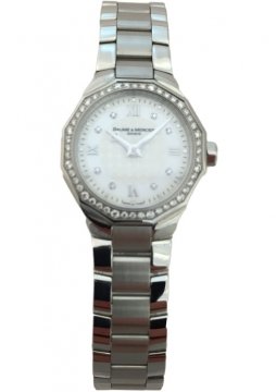 Buy this new Baume & Mercier Riviera Quartz 8522 ladies watch for the discount price of £1,800.00. UK Retailer.