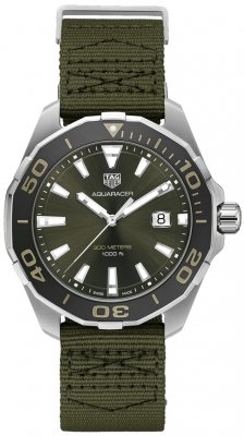 Buy this new Tag Heuer Aquaracer Quartz 43mm way101e.fc8222 mens watch for the discount price of £1,147.00. UK Retailer.