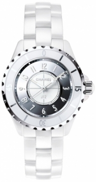 Buy this new Chanel J12 Quartz 33mm h4861 ladies watch for the discount price of £3,300.00. UK Retailer.