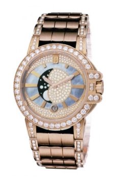 Buy this new Harry Winston Ocean Lady Moon Phase 36mm oceqmp36rr024 ladies watch for the discount price of £52,536.00. UK Retailer.