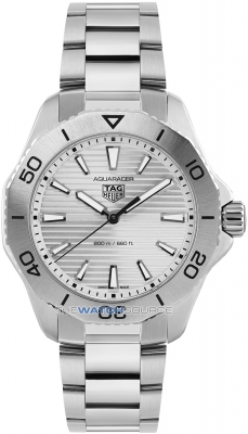 Buy this new Tag Heuer Aquaracer Quartz 40mm wbp1111.ba0627 mens watch for the discount price of £1,665.00. UK Retailer.