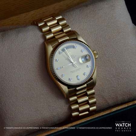 Pre-owned Rolex Day-Date 18038