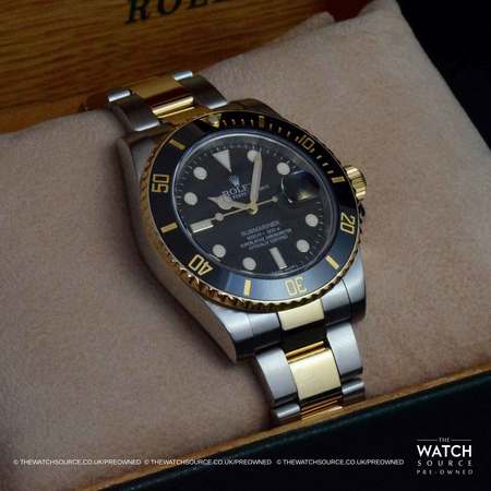 Pre-owned Rolex Submariner Date 116613LN
