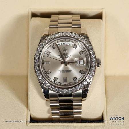 Pre-owned Rolex Day Date 218349