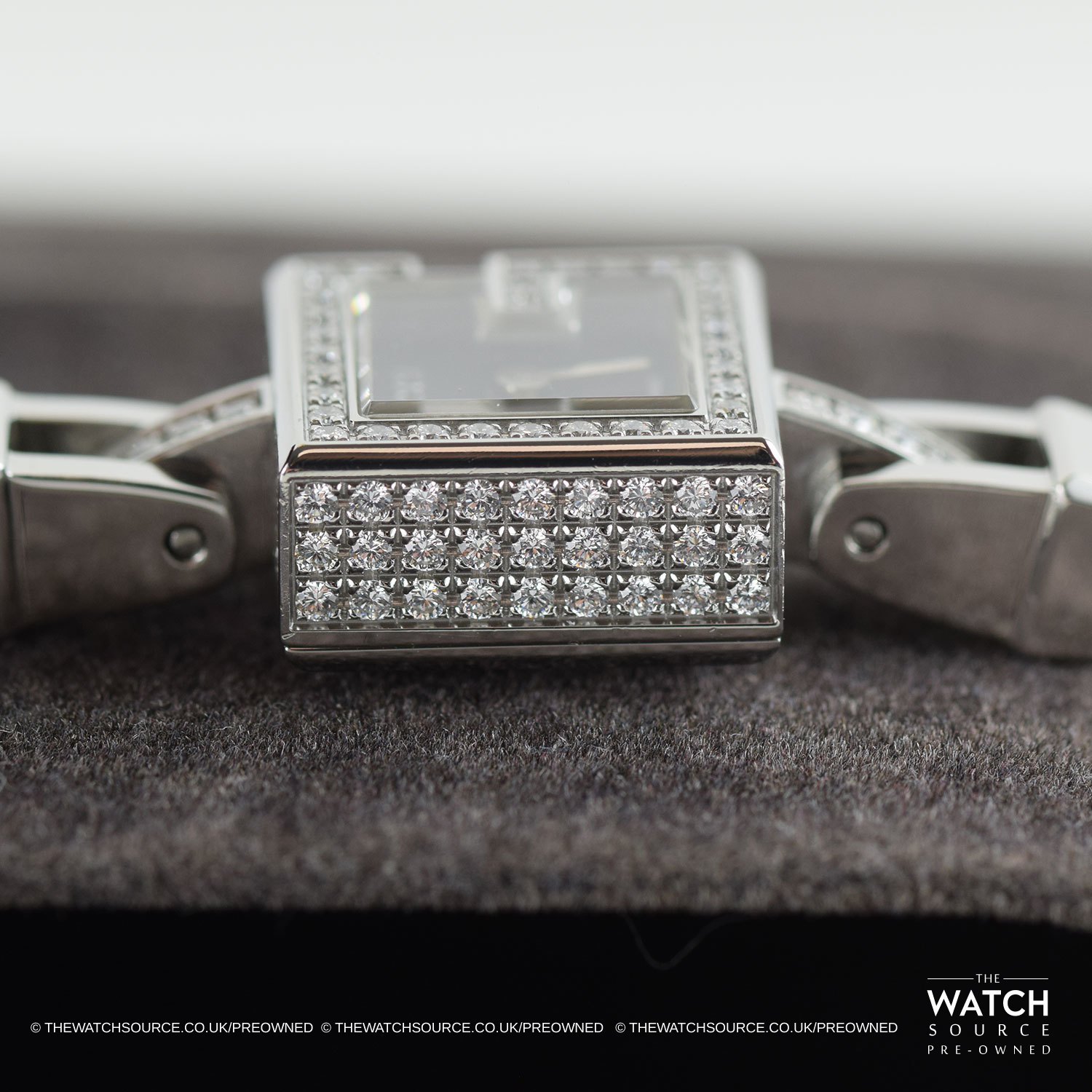 Pre-owned Gucci 102 Mini G ya102511