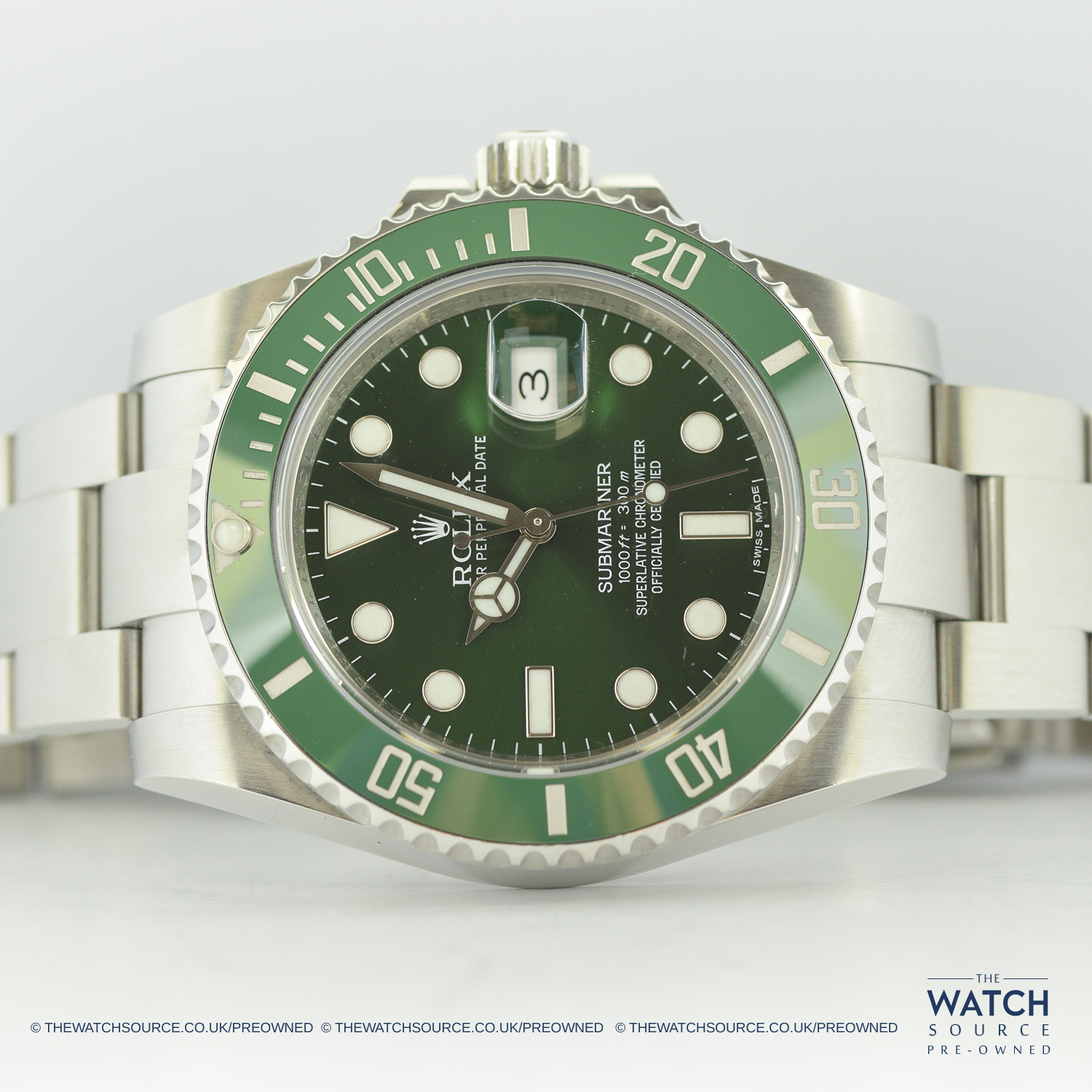 Pre-Owned Rolex Submariner 116610 LV Watch