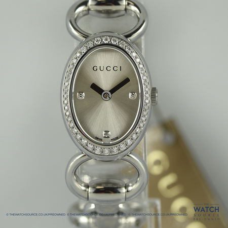 Pre-owned Gucci Tornabuoni 20mm YA118505