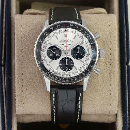 Pre-owned Breitling Navitimer B01 Chronograph 43mm ab0138241g1p1
