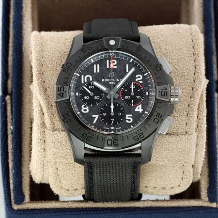 Pre-owned Breitling Avenger B01 Chrono Night Mission 44mm SB0147101B1X1