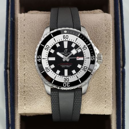 Pre-owned Breitling Superocean Automatic 44mm A17376211B1A1