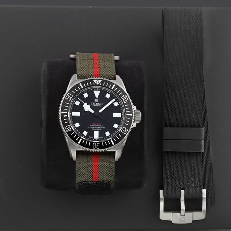 Pre-owned Tudor Pelagos FXD 42mm M25717N-0001