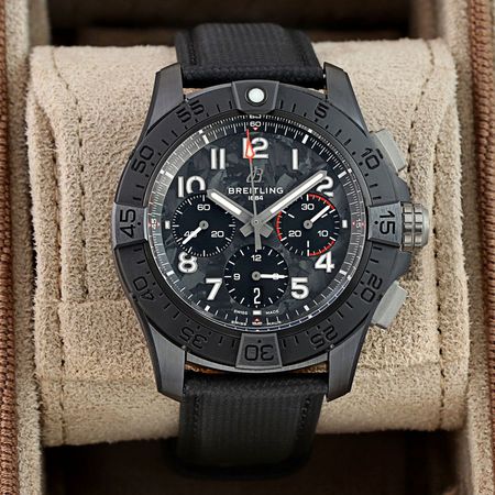Pre-owned Breitling Avenger B01 Chrono Night Mission 44mm SB0147101B1X1