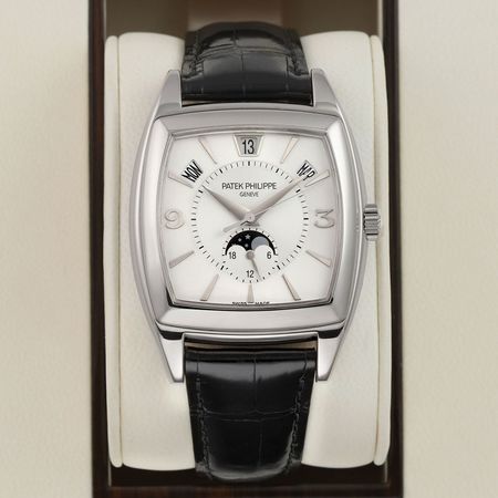 Pre-owned Patek Philippe Gondolo Annual Calendar 5135G-001