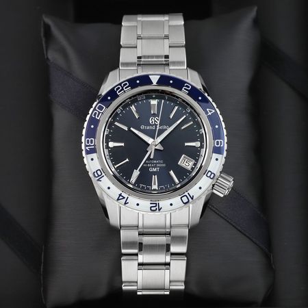 Pre-owned Grand Seiko Sport Hi-Beat 36000 GMT 44.2mm SBGJ237