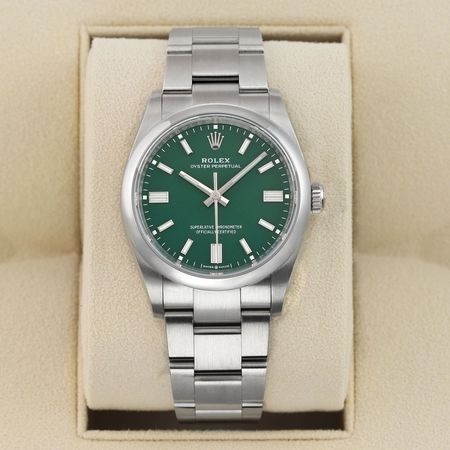 Pre-owned Rolex Oyster Perpetual 36mm 126000 Green