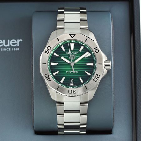 Pre-owned Tag Heuer Aquaracer Automatic 40mm wbp2115.ba0627