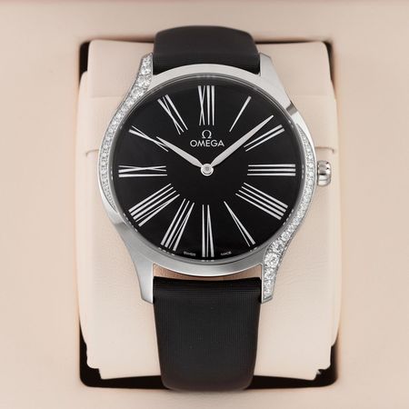 Pre-owned Omega De Ville Tresor Quartz 39mm 428.17.39.60.01.001