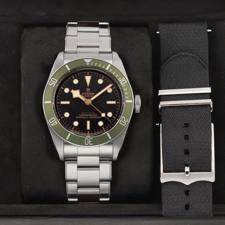Pre-owned Tudor Black Bay 41mm HARRODS M79230G-0001