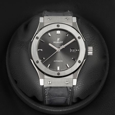 Pre-owned Hublot Classic Fusion Automatic 42mm 542.NX.7071.LR