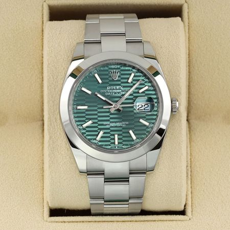 Pre-owned Rolex Mint Green Fluted Motif Datejust 41mm 126300 Mint Green Fluted Oyster