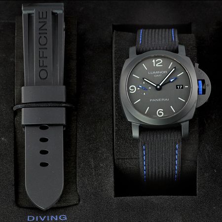 Pre-owned Panerai Luminor GMT 44mm Bucherer BLUE Limited Edition PAM01176