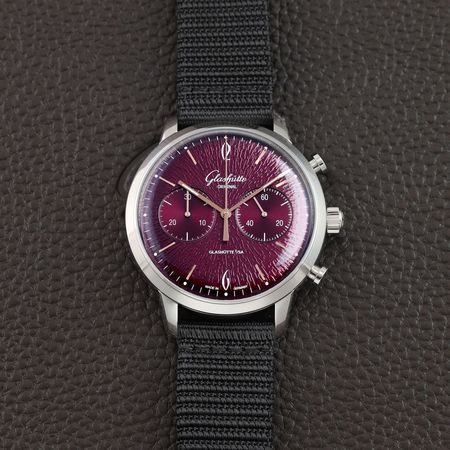 Pre-owned Glashutte Original Senator Sixties Chronograph Annual Edition 2026 1-39-34-08-22-04